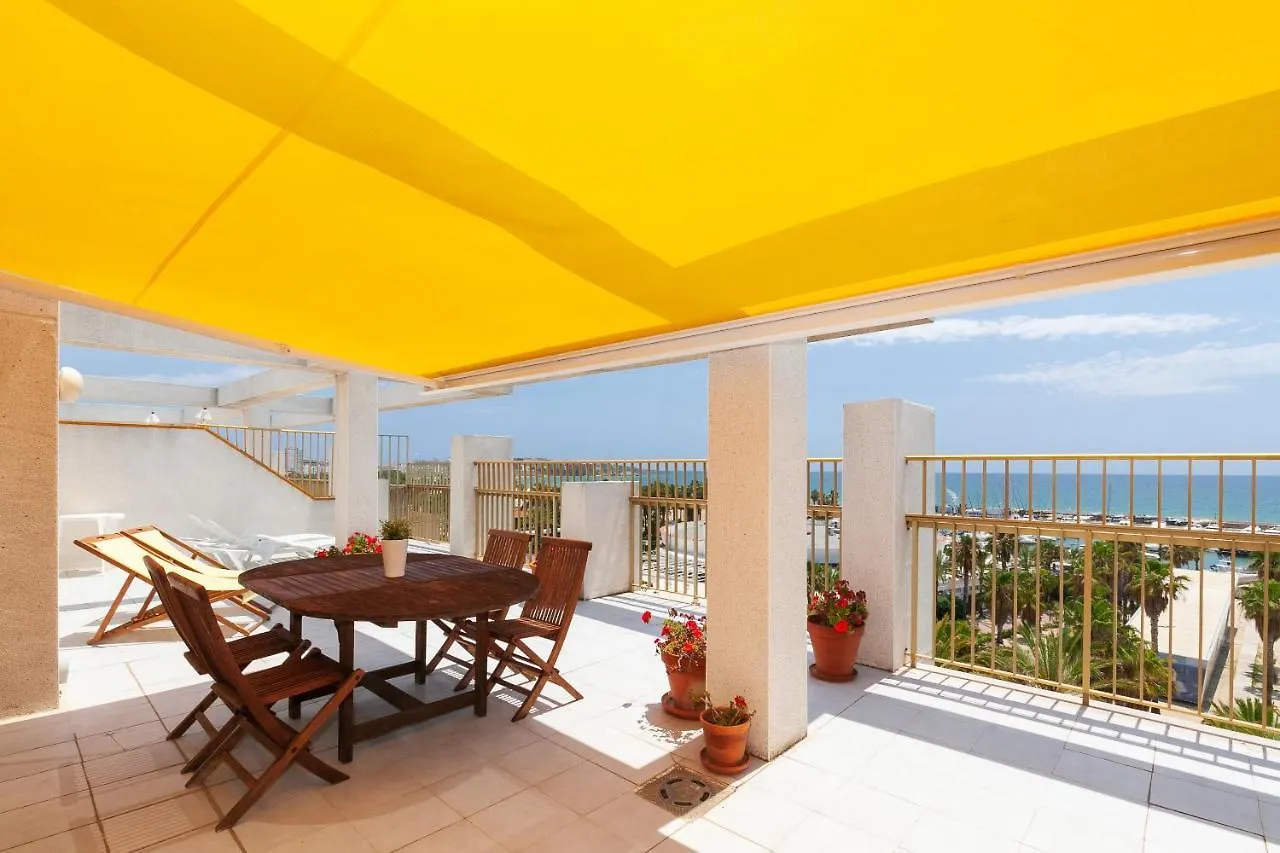 Appartement Uhc Attic Miramar Nautic à Salou
